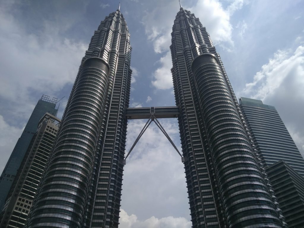 petronas-towers-kuala-lumpur-1024x768