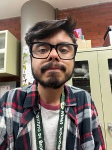 Wooden Victor Velasco Tapia