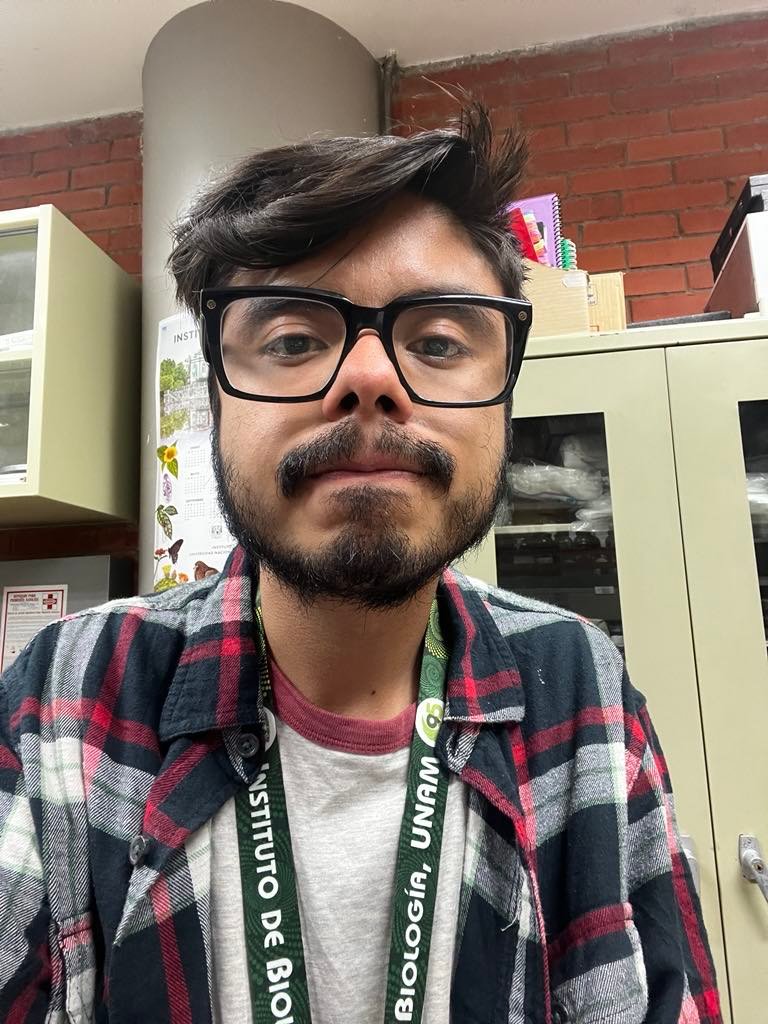 Wooden Victor Velasco Tapia