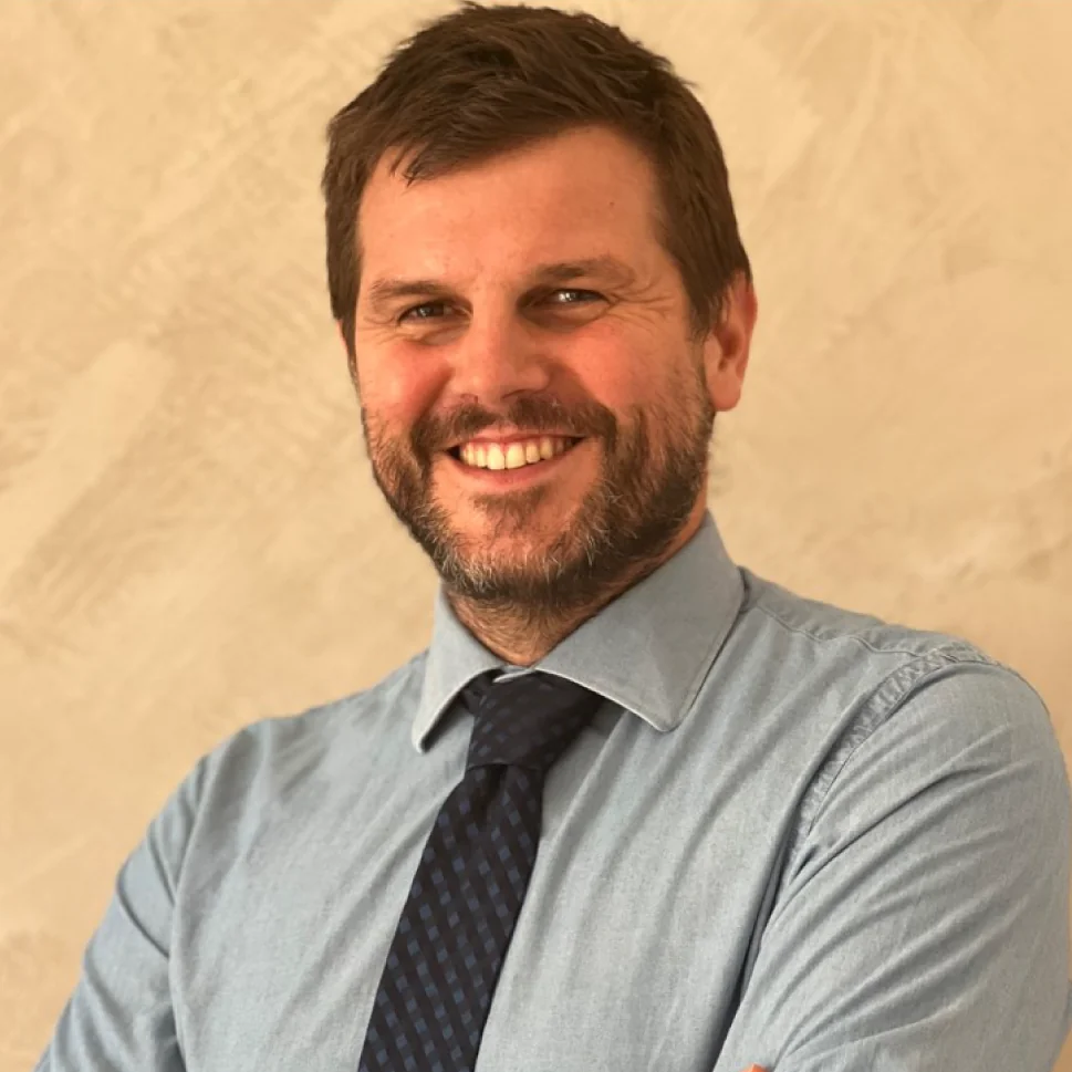 Néstor J. Martínez-Hernández